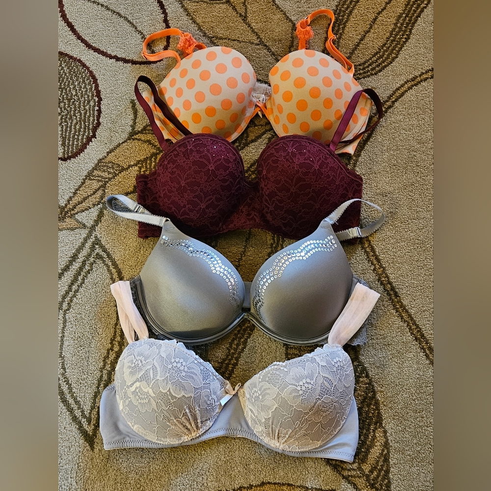 Bundle of Aerie bras